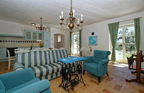 6 Bedroom Cozy Home In Pazin - Photo 4