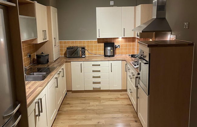 Stunning 4-bed Apartment in Glasgow West end - Foto 9