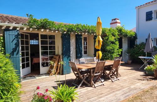 Maison de charme, Grand jardin, 3km plages, WiFi - Foto 8