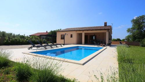 Holiday Home Haus Nina mit beheiztem Schwimmbad by Interhome - Foto 3