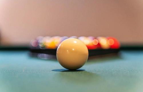 Newly remodeled Near Lake 4BR Hot Tub Navy Family home - Foto 41