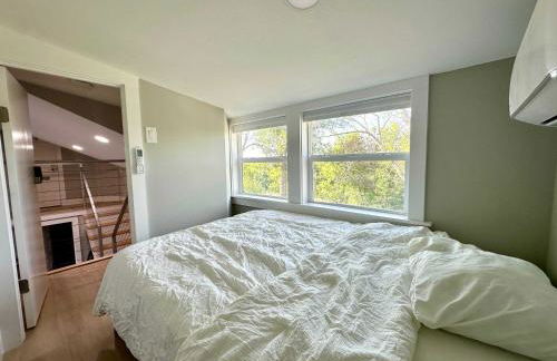 Tiny Private Room #2 in Shared 5BR House with Other Guests - Foto 11