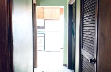 Earthy Hobbit Jungle with Privacy & Serenity - Foto 45