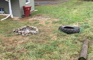 Farmhouse with game room, fire pit and creek - Foto 8