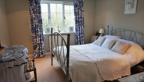 Holiday Let or B&B in Child Okeford, United Kingdom - Foto 3