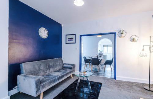 Charming 2 Bed House, Sleeps 6, Free parking, Contractors welcome - Foto 29