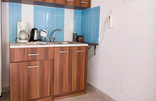 Johnny's Apartment - Photo 44