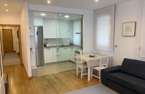 TARASKA BARRIA. Céntrico y coqueto en zona tranquila - Foto 10