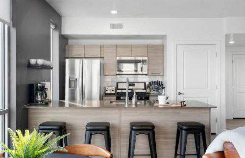 Spectacular Central City 2BD2BA - Foto 12