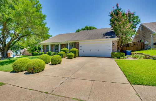 Lake-View Rowlett Escape with Fire Pit and Games! - Foto 35