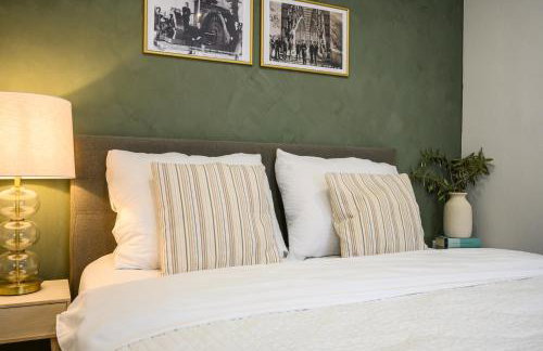 Mila and Jurija Formenti 2 apartments in heart of nautic marina, with heated swimming pool May till October, bikes, Sup, kajak, free parking in our garden - Photo 24