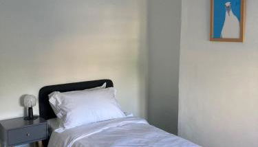 Pelican House - Photo 3