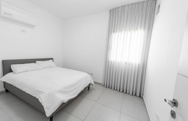 Sea-side 4 BR Apt with Gym - Foto 4