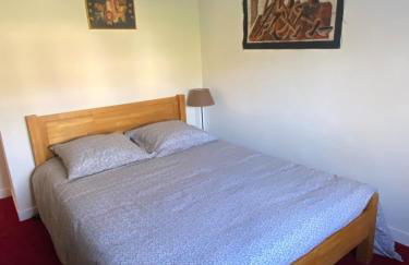 Nature Escape Charming Riverside House - Foto 12