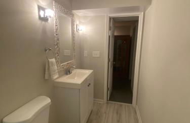 Cozy 2BR suite w Sauna - Foto 15