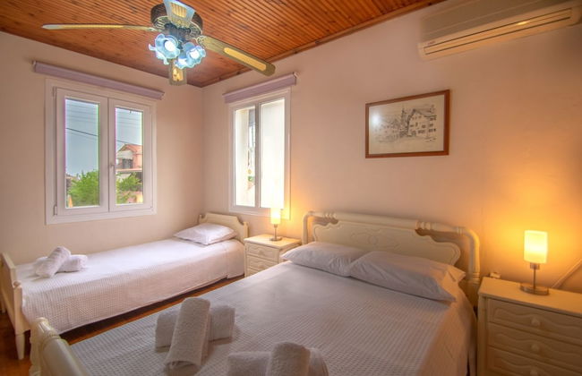 Traditional Village House - Photo 7