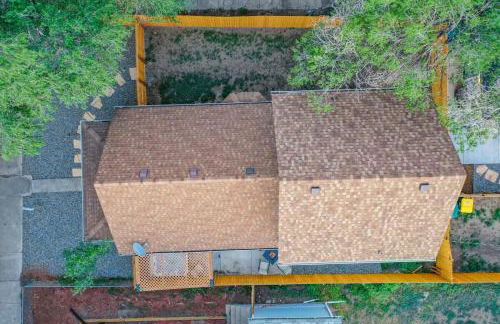 Baby Blue - Hot Tub Easy Access to Top Locations - Foto 44