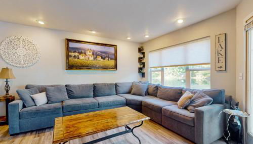 Palace Under the Pines - Photo 3