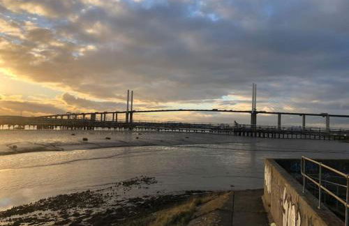 Lovely riverside flat - Foto 7