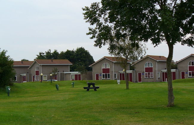 Nice House With a Dishwasher, Located in Friesland - Foto 21