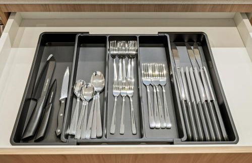 Comfy Condo - Gym Free Parking & Modern Amenities - Foto 13