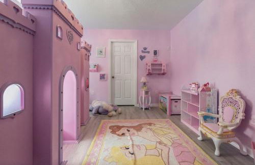 Spacious 6BR Villa Pool Parking Near Disney World - Foto 41