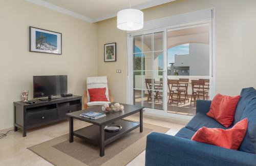 2044-Groundfloor with huge terrace and pools - Foto 4
