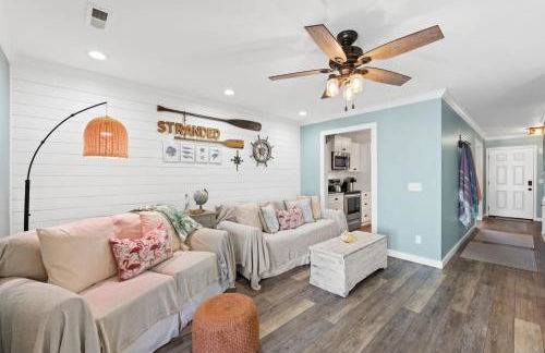 Pet-friendly condo, less than 5 min walk to beach, beach chairs, wagon, umbrella etc. included! - Foto 13