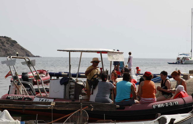 Colom Island Speedboat Trip - Photo 3