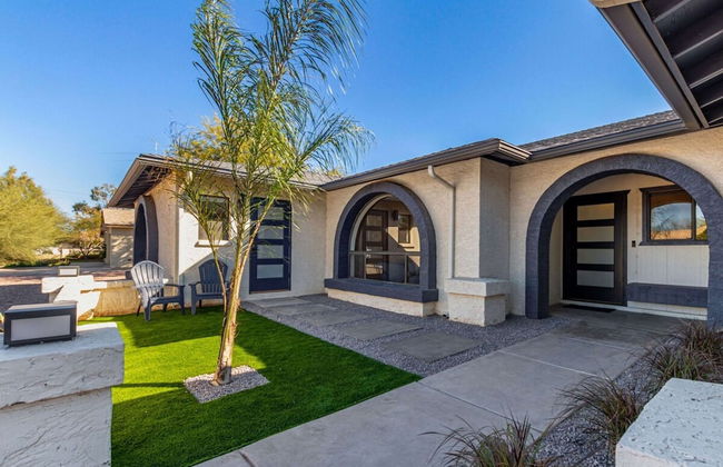 5BR Resort-style Oasis 2 Primary s Cabana Gameroom - Photo 46