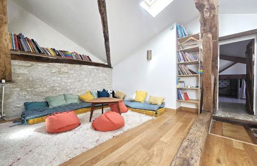 Magnifique ferme rénovée et sa piscine écologique - 15 personnes - 7 chambres - Foto 12