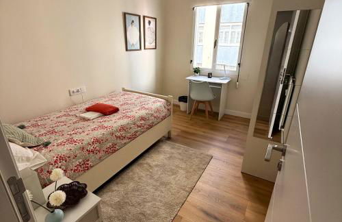 Confort y estilo en Ferrol - Foto 9