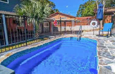 Huge House Fun Central 4BD 3BA with POOL - Foto 15