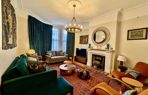 Impressive 5BR family home in Leafy - Foto 2
