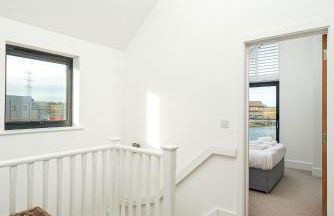 Lakeside property with spa access on a nature reserve Grays Cottage WI24 - Photo 7