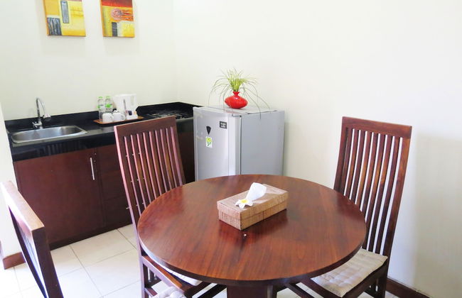 Sekuta Condo Suites - Photo 11