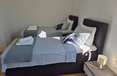 Luxury two-floor apartment in Petrčane with garden and pool - Foto 39