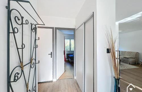 La Dinière - Calme - Jardin - 15mn du Futuroscope - Foto 17