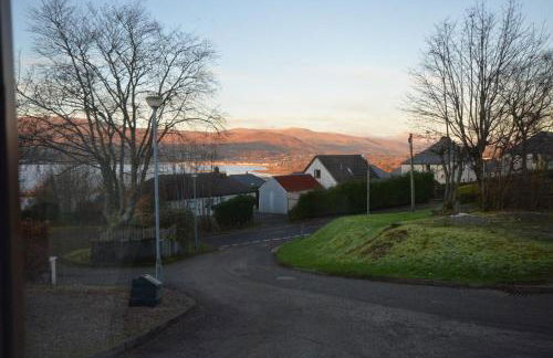 Pinegrove flat - Photo 1