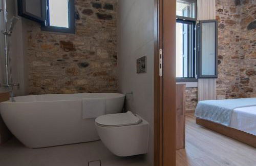 Villa Samos - Renovated stone villa with private pool- 2 min from the sea! - Foto 34