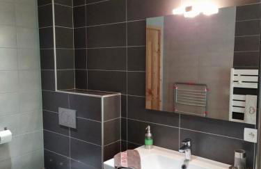 Le Chalet Du Pic SPA privé & Fitness - Foto 7