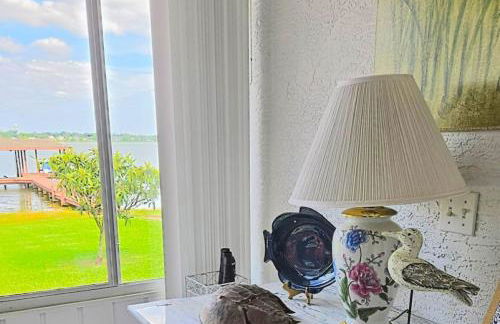 Peaceful Lakeside Retreat - Foto 23