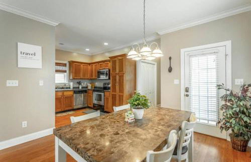 Large 4 bedroom - 8 beds - Pet Friendly - Foto 11