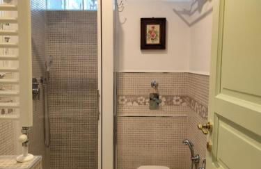 Alice's Suite - Photo 10