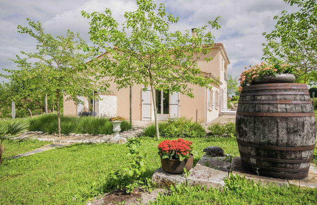 Chic Apartment in Segonzac With Swimming Pool - Foto 71