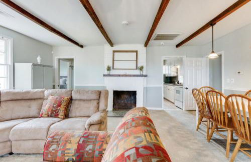 Dock and Fire Pit Lakefront Bonneau Home! - Foto 6