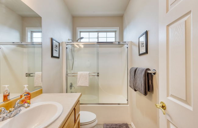 Forest Ridge Loop by Avantstay Hot Tub Private Community Amenities - Photo 25