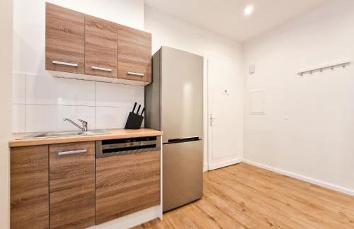 Tolstov Apartments - 1 or 3 Room Apartments - 20 Min Messe DUS and Old Town DUS - Foto 34