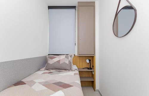 Apartamentos para 5 pessoas com Piscina e Academia no Centro - Foto 18