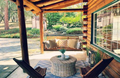 Log Cabin w/ pool, spa, game room, sleeps 20 - Foto 6